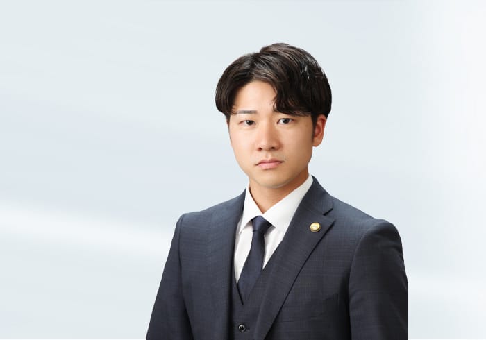 弁護士 稻垣 瑠 写真